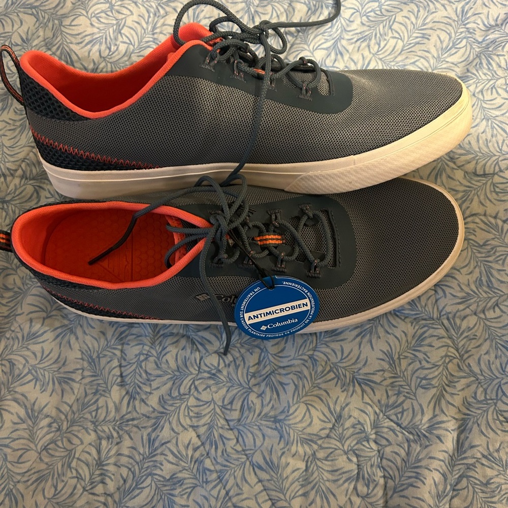 Columbia Sneakers